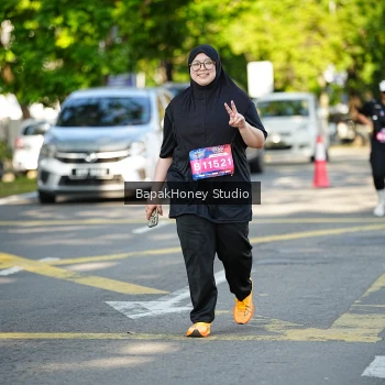Runner Photo 4074608