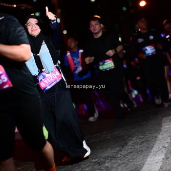Runner Photo 4074625