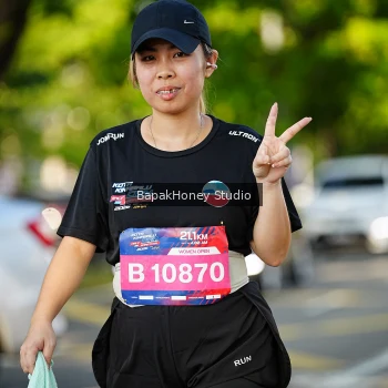 Runner Photo 4074626