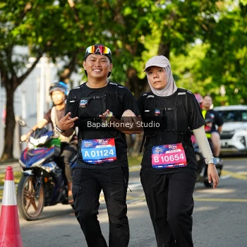 Runner Photo 4074636
