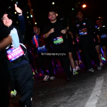 Runner Photo 4074640
