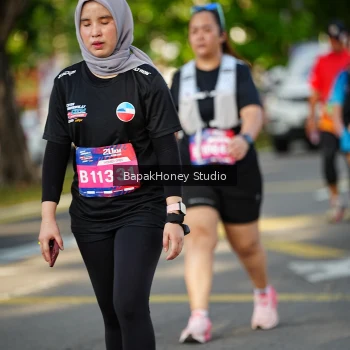 Runner Photo 4074647
