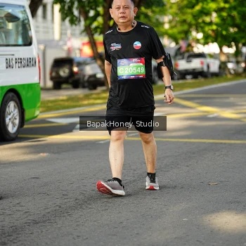 Runner Photo 4074673