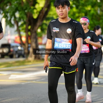 Runner Photo 4074686