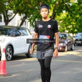 Runner Photo 4074688