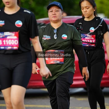 Runner Photo 4074730