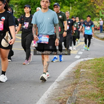 Runner Photo 4074757