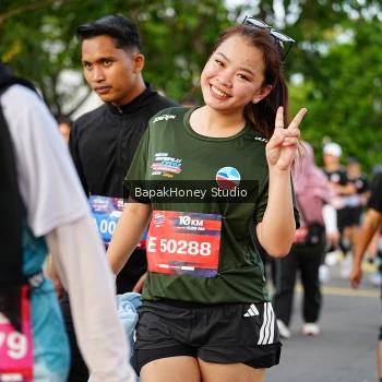 Runner Photo 4074773
