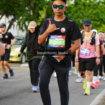 Runner Photo 4074781