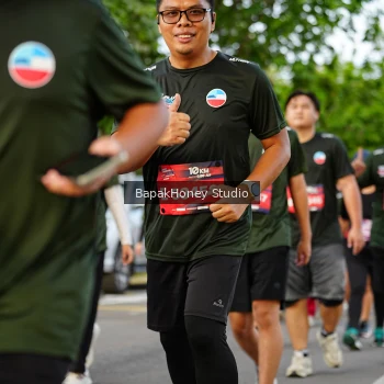 Runner Photo 4074787