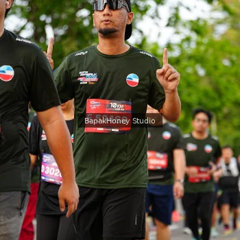 Runner Photo 4074792