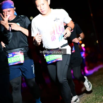 Runner Photo 4074846