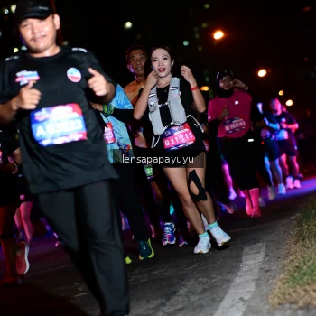 Runner Photo 4074857