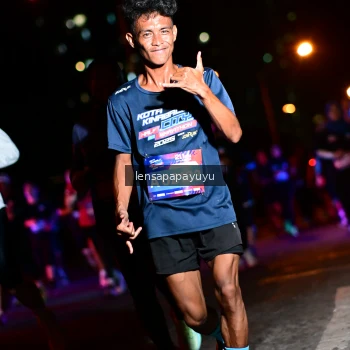 Runner Photo 4074869