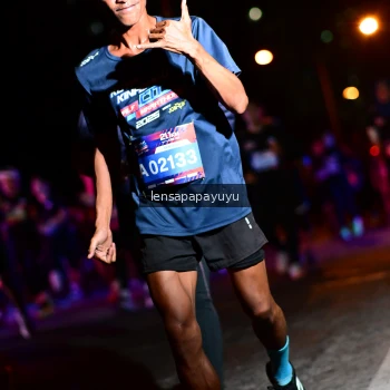 Runner Photo 4074872