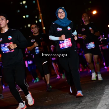 Runner Photo 4074885