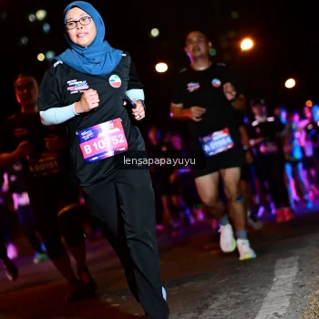 Runner Photo 4074890