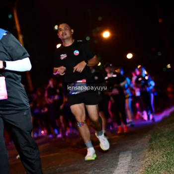 Runner Photo 4074891