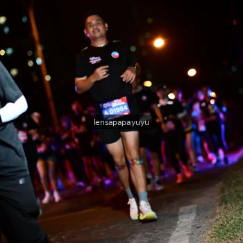 Runner Photo 4074893