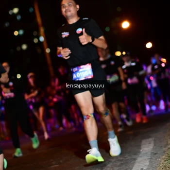 Runner Photo 4074897