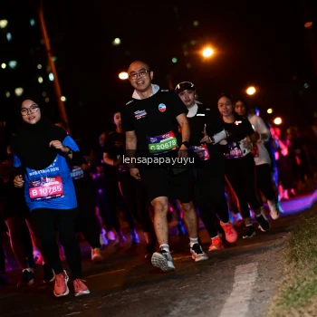 Runner Photo 4074904
