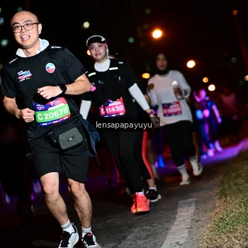 Runner Photo 4074911