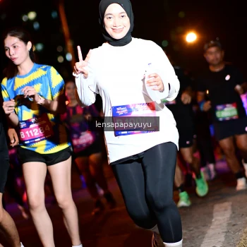 Runner Photo 4075083