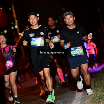 Runner Photo 4075098