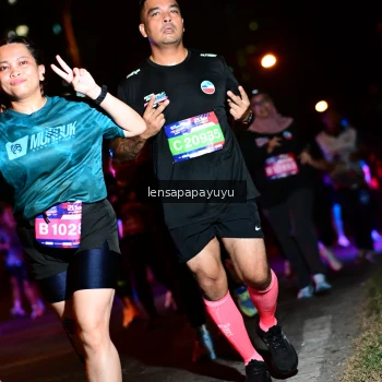 Runner Photo 4075155