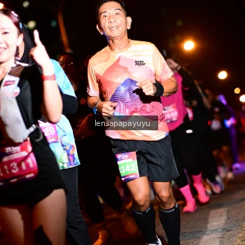 Runner Photo 4075267