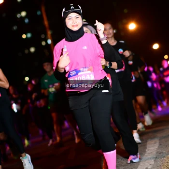 Runner Photo 4075335