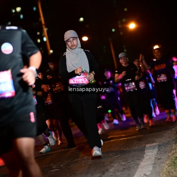 Runner Photo 4075541