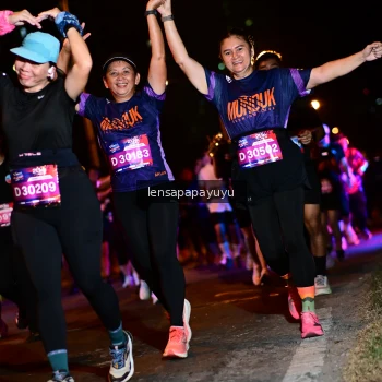Runner Photo 4075689