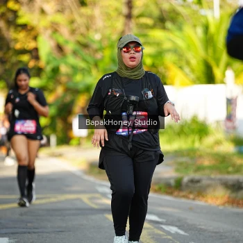 Runner Photo 4075753