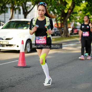 Runner Photo 4075763
