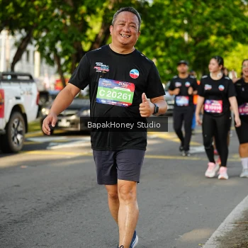 Runner Photo 4075769