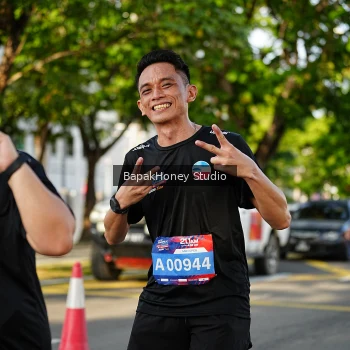 Runner Photo 4075774