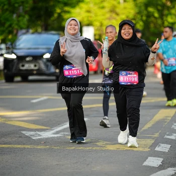 Runner Photo 4075799