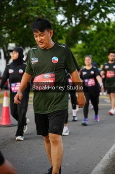 Runner Photo 4075863