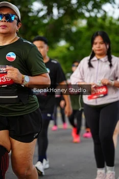 Runner Photo 4075873