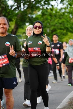 Runner Photo 4075879