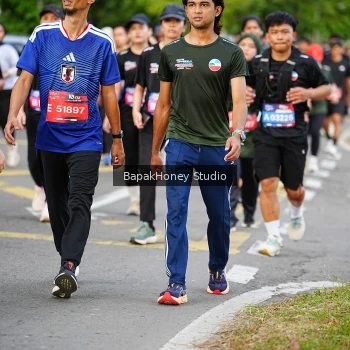 Runner Photo 4075906