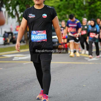 Runner Photo 4075912