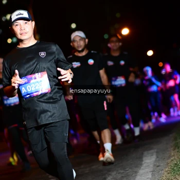 Runner Photo 4075940