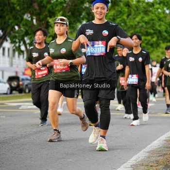 Runner Photo 4075969