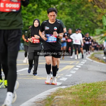 Runner Photo 4075977