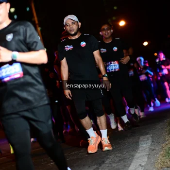 Runner Photo 4075986