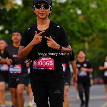 Runner Photo 4076033