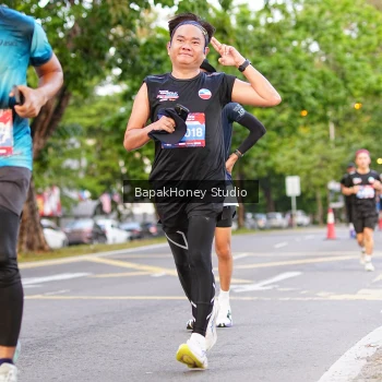 Runner Photo 4076058