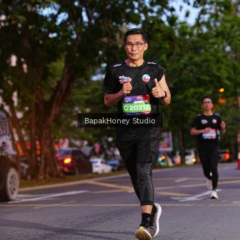 Runner Photo 4076103